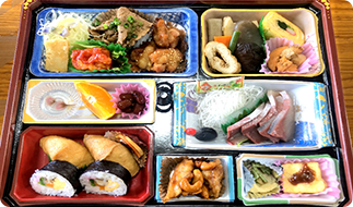 3,700円