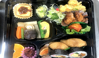 1,600円